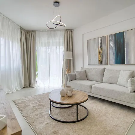 Apartment Diamond 206 *