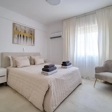 Diamond 206 Apartment Paphos